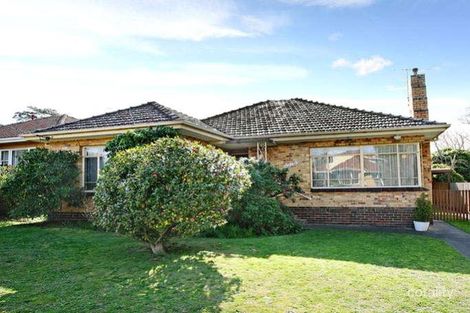 7 Leopold St, Burwood, VIC 3125