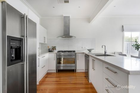 Property photo of 74 Brooks Street Bentleigh East VIC 3165