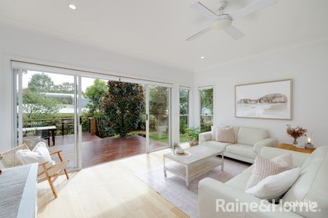 Property photo of 10 Forest Owl Crescent Murrays Beach NSW 2281