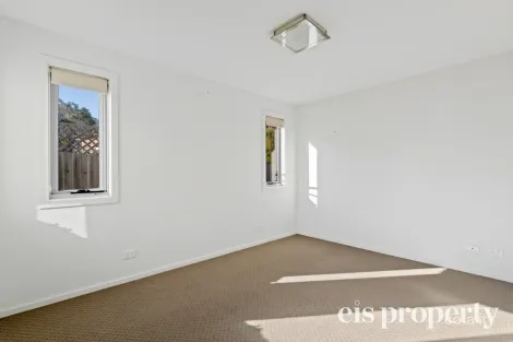 Property photo of 2/11 Jasper Court Oakdowns TAS 7019