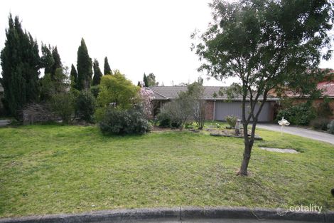 1 Cassinia Cl, Knoxfield, VIC 3180