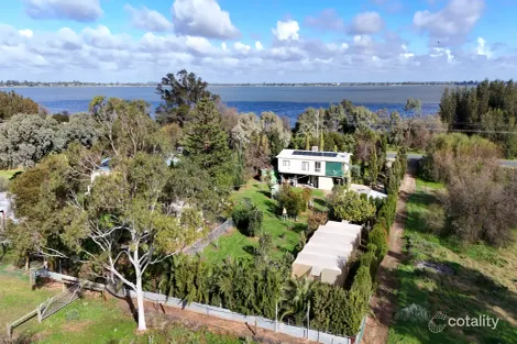 497 Lakeside Dr, Lake Boga, VIC 3584