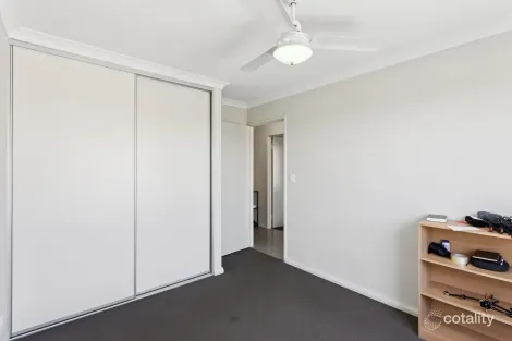 Property photo of 7 Cinnabar Bend Aveley WA 6069