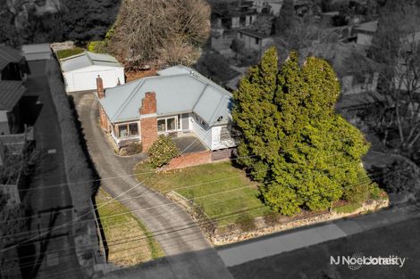 166 Mt Dandenong Rd, Ringwood East, VIC 3135