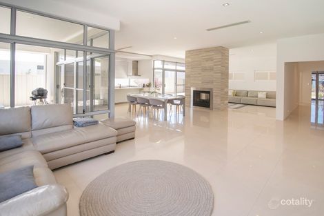 Property photo of 66 Spindrift Cove Quindalup WA 6281