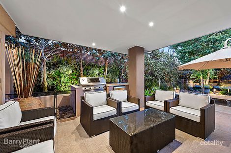 Property photo of 103 Main Drive Macleod VIC 3085