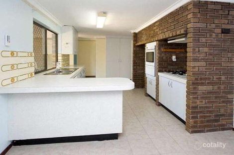 Property photo of 4 Dawes Court Padbury WA 6025