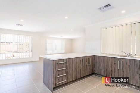 Property photo of 16B Columbus Street Seaford Meadows SA 5169
