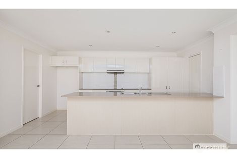 Property photo of 6 Rosebrook Place Gracemere QLD 4702