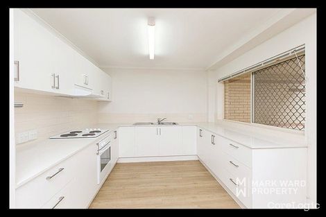 Property photo of 1/6 Pear Street Greenslopes QLD 4120