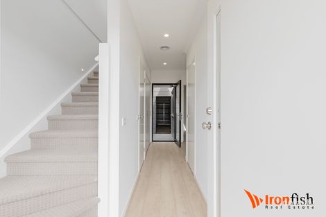 Property photo of 92 Marathon Boulevard Craigieburn VIC 3064