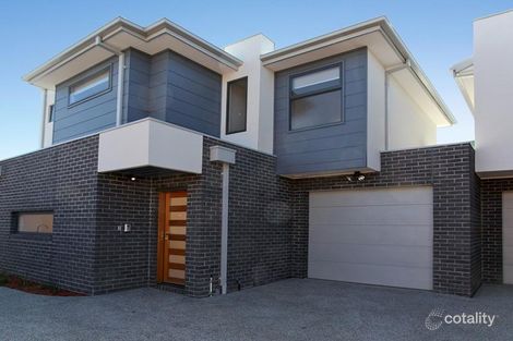 Property photo of 2/176 Blackshaws Road South Kingsville VIC 3015