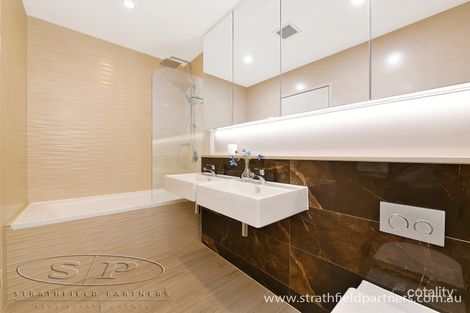 Property photo of 701/7-9 Cavill Avenue Ashfield NSW 2131