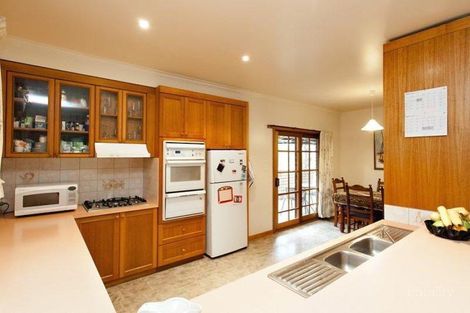 Property photo of 2 Timbertop Drive Mount Helen VIC 3350