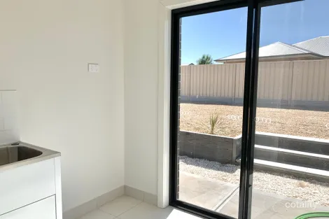 Property photo of 1 Skehan Place Freeling SA 5372