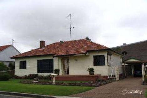 17 Cobbin Pde, Belmont, NSW 2280