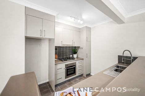 Property photo of 27 Kestrel Circuit Shortland NSW 2307