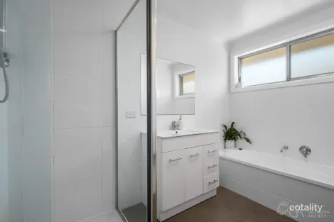 Property photo of 1/27 Rix Street Herne Hill VIC 3218