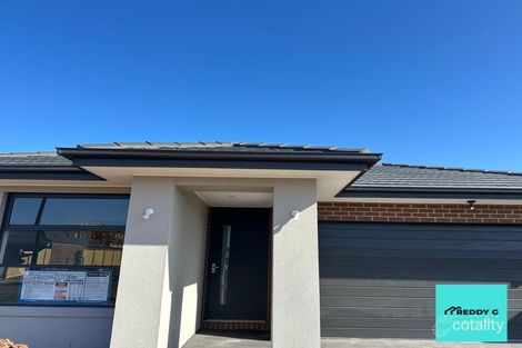 34 Sama Prom, Truganina, VIC 3029