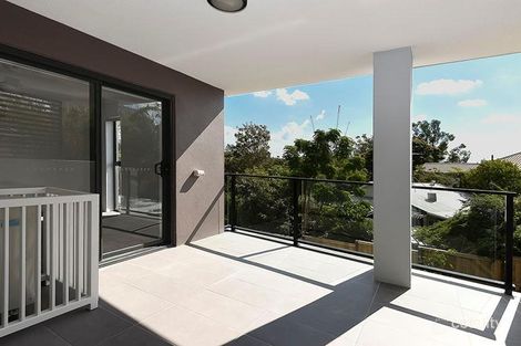 Property photo of 202/9-15 Regina Street Stones Corner QLD 4120