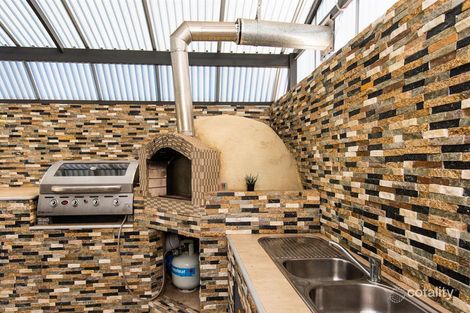 Property photo of 39 Edgbaston Drive Madeley WA 6065