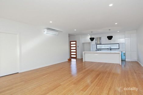 Property photo of 2/176 Blackshaws Road South Kingsville VIC 3015