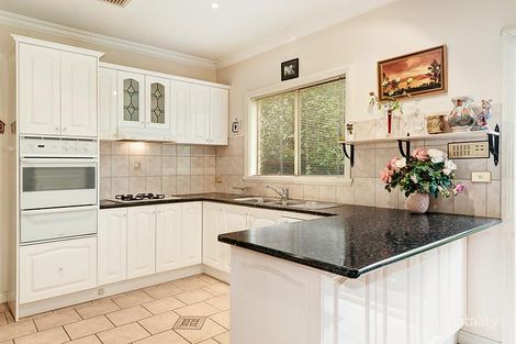 Property photo of 2/179 Doncaster Road Balwyn North VIC 3104