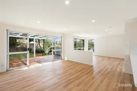Property photo of 5 Mollison Court Wilsonton QLD 4350