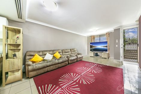 Property photo of 9/367-371 Wentworth Avenue Toongabbie NSW 2146