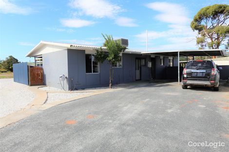 Property photo of 32 Mallee Drive Kambalda West WA 6442