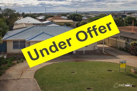 263 Third St, Wonthella, WA 6530