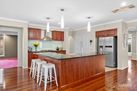 Property photo of 27 Caradon Drive Truganina VIC 3029