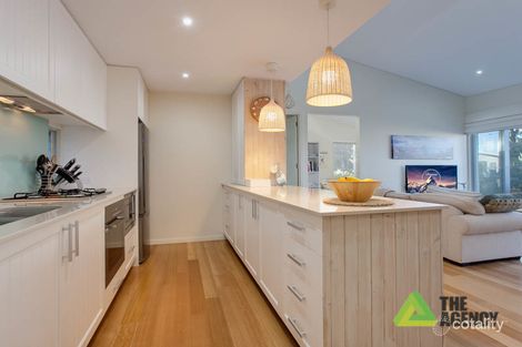 Property photo of 7 Cassowary Crescent Coodanup WA 6210