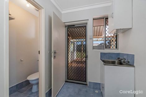 Property photo of 17 Warnbro Sound Avenue Warnbro WA 6169