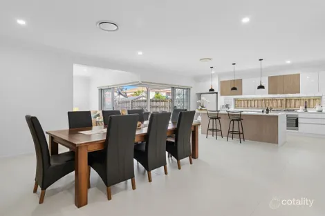 Property photo of 22 Chester Road Eight Mile Plains QLD 4113