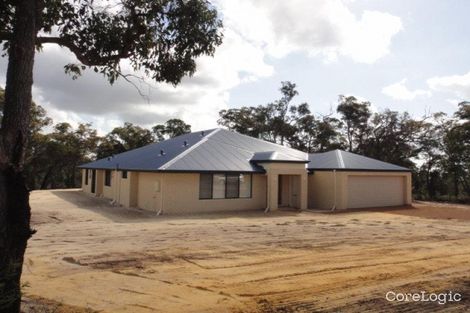 Property photo of 7 Skewes Way Bedfordale WA 6112