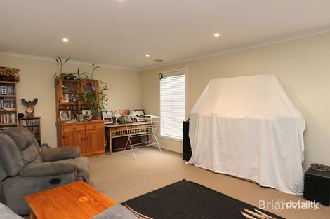 Property photo of 13 Mallina Glen Tarneit VIC 3029