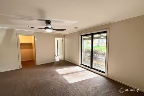 Property photo of 75 Shillinglaw Road Drouin VIC 3818