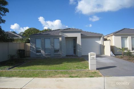 10 Parham Cres, Port Noarlunga, SA 5167