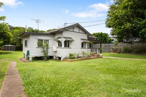 Property photo of 71 Victoria Street Fairfield QLD 4103