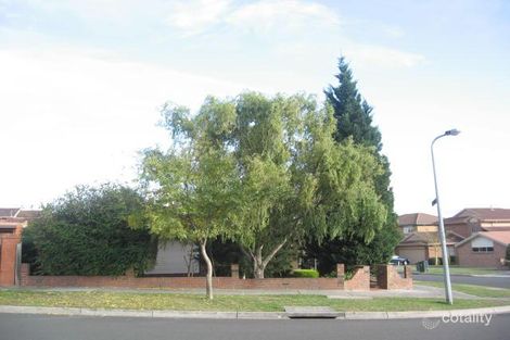 11 Chantell Ave, Endeavour Hills, VIC 3802