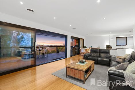 Property photo of 51 Culzean Crescent Highton VIC 3216