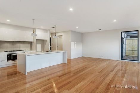 Property photo of 2/15 Hakea Street Templestowe VIC 3106