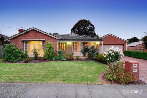 4 Royal Rd, Croydon South, VIC 3136
