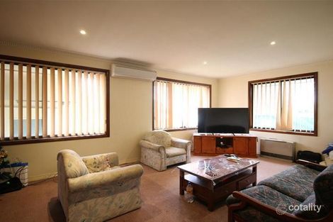 Property photo of 127 Holmes Road Moonee Ponds VIC 3039