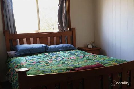 Property photo of 68 Rowlands Road Burnett Heads QLD 4670