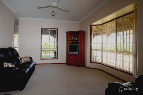 Property photo of 9 Rebecca Street Glenvale QLD 4350