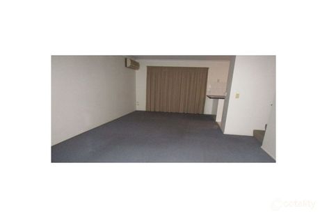 Property photo of 4/32 Riverview Road Nerang QLD 4211