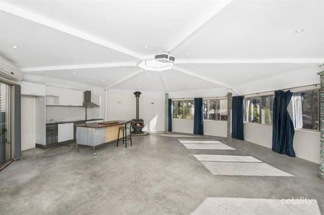Property photo of 23 Fortune Crescent Lake Munmorah NSW 2259