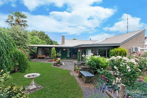 17 Skene St, Hamilton, VIC 3300